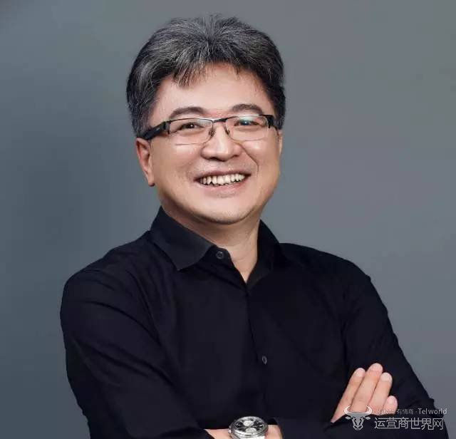 邓康明1.jpg